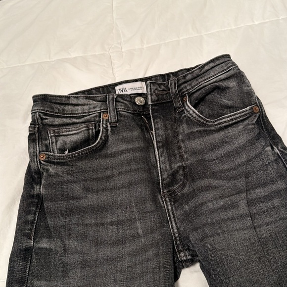 zara jeans - Picture 2 of 5